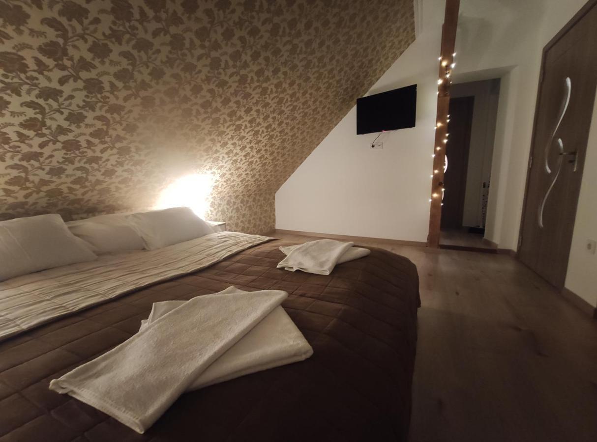 Appartamento Royal De Lux Hajdúszoboszló Esterno foto